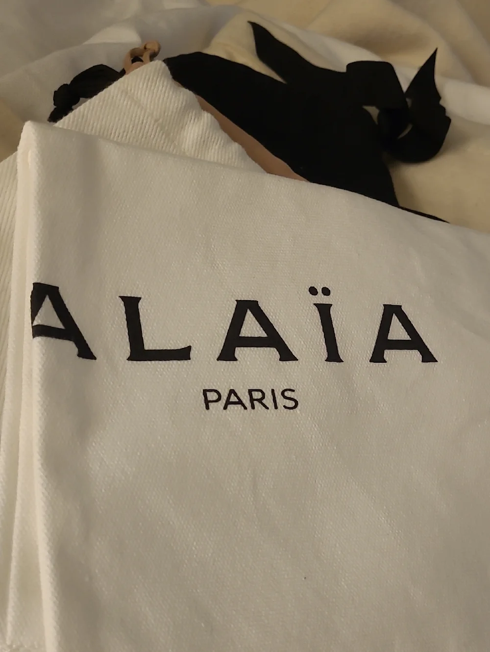 White Drawstring Dust Bag with Black Logo Detail